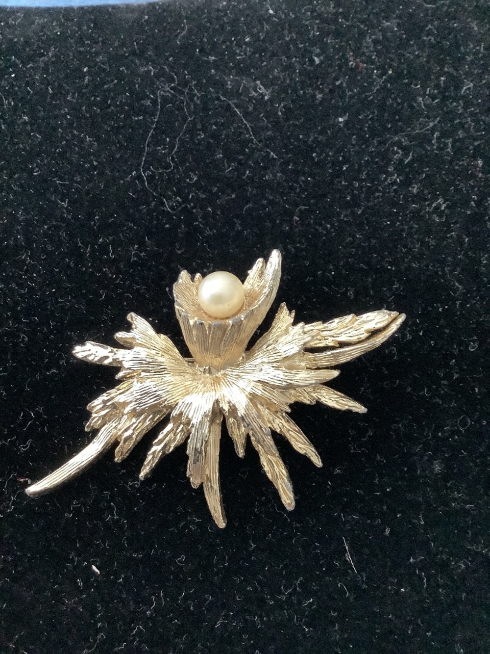 Goldtone Brooch Pin With Faux Pearl Accent